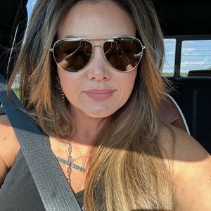 Meet your Posher, Erica